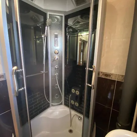 Ferienhaus відпочинок в карпатах Nizhniy Studenyy