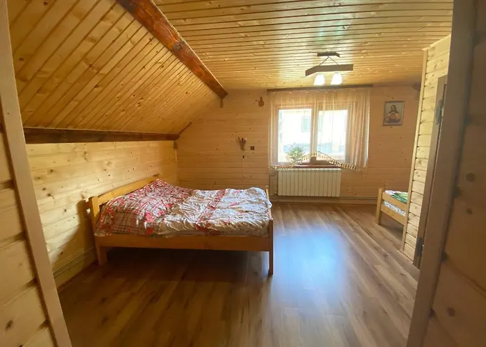 Casa de Férias відпочинок в карпатах Nizhniy Studenyy